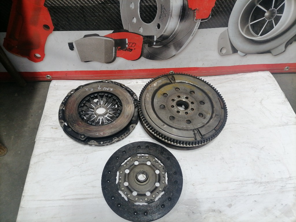 Kit volanta ambreiaj Toyota Rav 4 2.0 CR