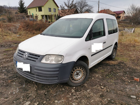Lamar Auto Corpadea dezmembrez VW Caddy 1.9 tdi an 2006 in Cluj