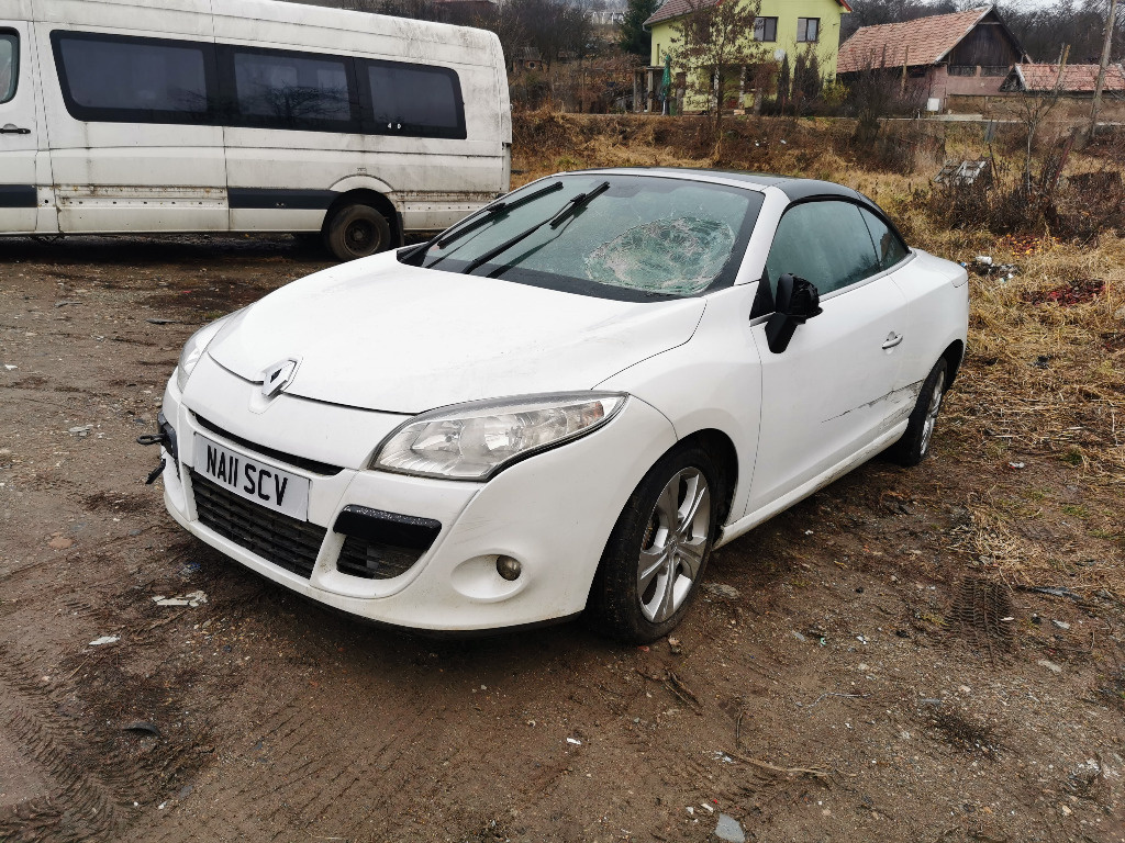 Lamar Auto dezmembrez Renault Megane 3 cabriolet decapotabil 1.9dci in Cluj