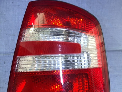 Lampă spate - Parte montare: Dreapta spate, Varianta: Wagon 5 uși - Skoda Fabia 1 generation [restyling] [2004 - 2007] wagon 5 doors 1.2 MT (64 hp)