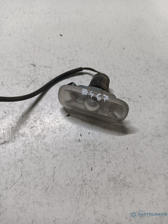 Lampa de semnalizare aripa fata AUDI A4 III 8EC, B7 2004 - 2008