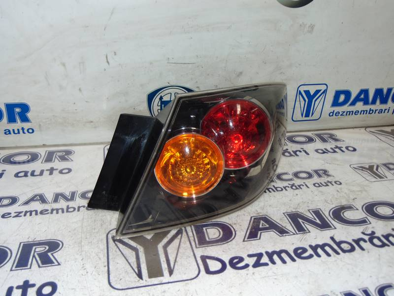 LAMPA DREAPTA SPATE MAZDA 3 STANLEY P2912 / hatchb