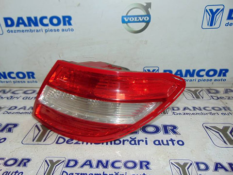 LAMPA DREAPTA SPATE MERCEDES C-CLASS(W204) AN 2008 A2048200264