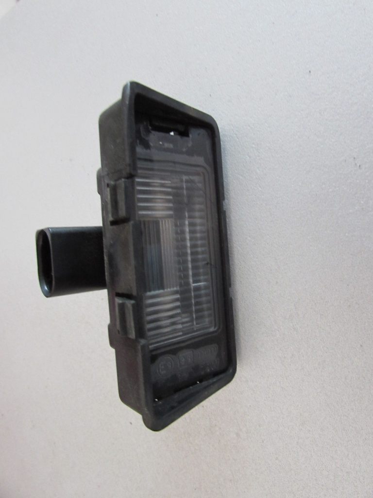 Lampa lumini numar inmatriculare Seat ibiza 2004 cod: IM6943021