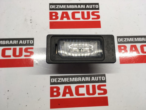 Lampa numar Audi Q5 cod: 4g0943021