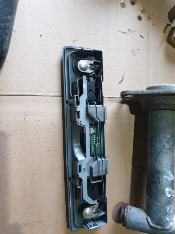 Lampa plafon / plafoniera Audi A6 C5 2.5