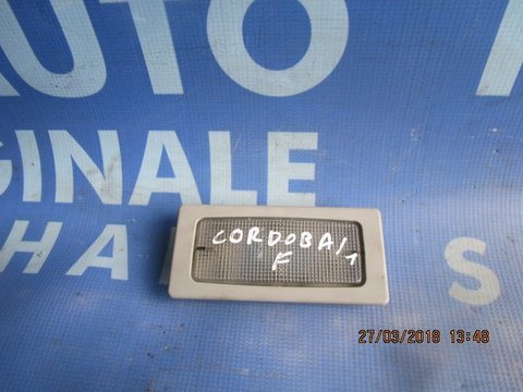 Lampa plafoniera Seat Cordoba 2000; cod: 6K0947105