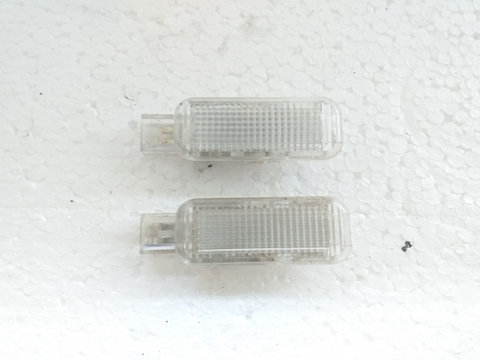 Lampa portbagaj dreapta Lampa numere portbagaj dreapta/stanga A29 Audi A6 4F/C6 [2004 - 2008] Sedan 2.0 TDI MT (140 hp)