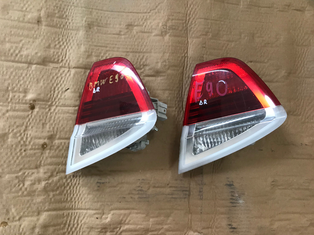 Lampa portbagaj stanga sau dreapta bmw seria 3 e90 2004 - 2009 berlina cod: 6937459