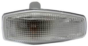 Lampa semnalizare aripa Hyundai Accent 2002-2006, Getz 2002-2011, I10 2008-2012, Matrix 2001-2010, Terracan 2001-2006, Tucson 2004-2010, Trajet, Kia Carnival, Rio, Opirus, Picanto, Sportage 2004-2010, alba, omologare ECE, Stanga/Dreapta