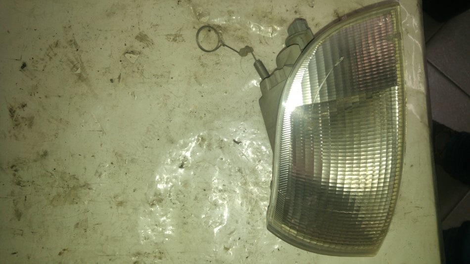 LAMPA SEMNALIZARE DREAPTA FIAT PUNTO 1993-1999