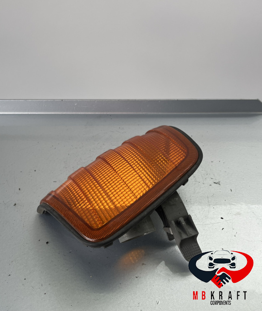 Lampa semnalizare fata dreapta A13052339