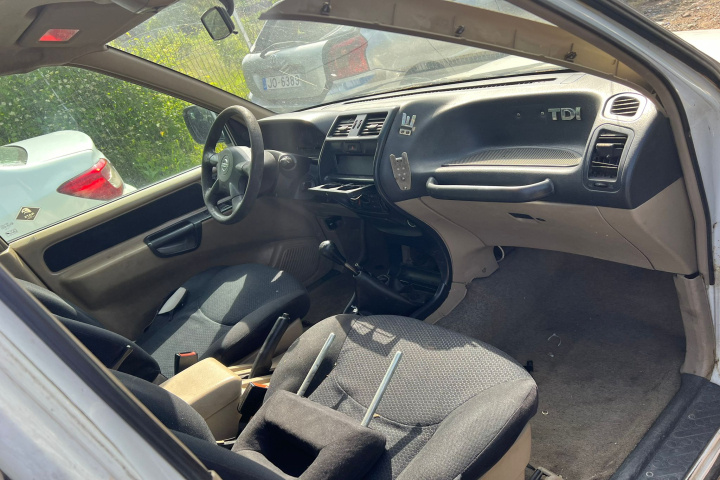Lampa semnalizare fata dreapta Nissan Te