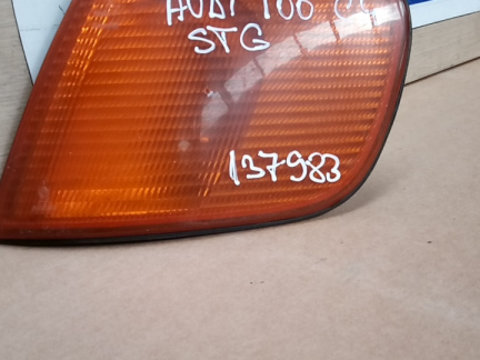 Lampa semnalizare fata stânga portocalie AUDI 100 1968-1997