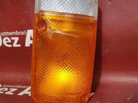 Lampa semnalizare stanga fata Nissan Patrol Y60 cod 215-1593L-A