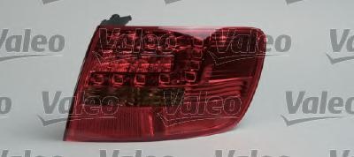 Lampa spate AUDI A6 Avant (4F5, C6), AUDI A6 Allroad combi (4FH, C6) - VALEO 043329