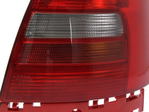 Lampa Spate Dreapta Am Audi A4 B5 1996-1999 Sedan 8D0945112D SAN34602