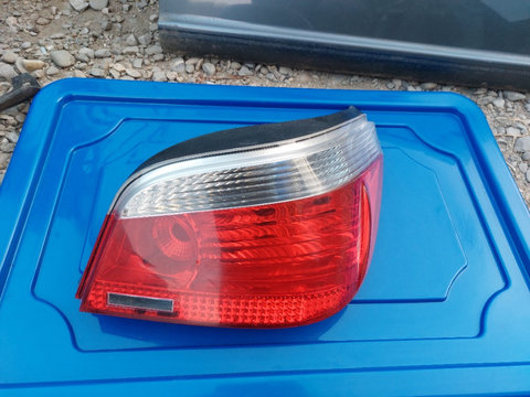 Lampa spate dreapta aripa pentru BMW Seria 5 (2003-2010) [E60] cu codul 7165738