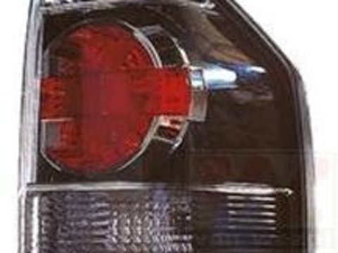 Lampa spate MITSUBISHI SHOGUN IV (V8_W, V9_W), MITSUBISHI PAJERO/SHOGUN (V90, V80) - VAN WEZEL 3246922