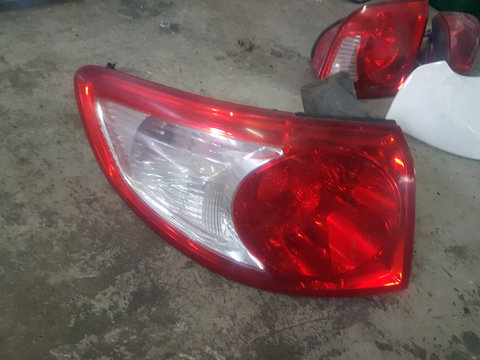 LAMPA SPATE STANGA CAROSERIE HYUNDAI Santa Fe 2007 SUV 2.2 CRDI