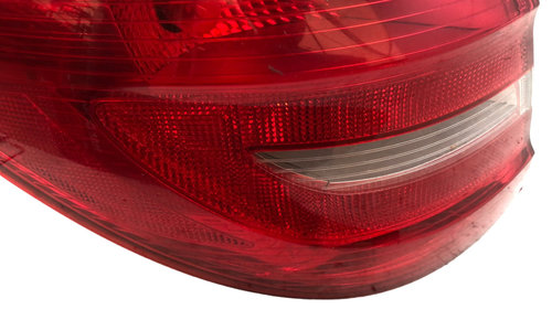 Lampa spate stanga Mercedes B-class (201