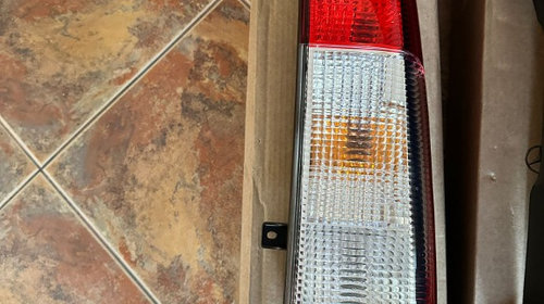 Lampa spate stanga Vito Mercedes-Benz W6