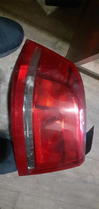 Lampa Spate Stop Stanga Aripa Vw Passat b7 Break