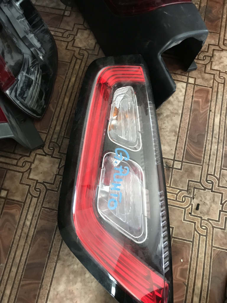 Lampa stânga spate Fiat Grande punto 2011