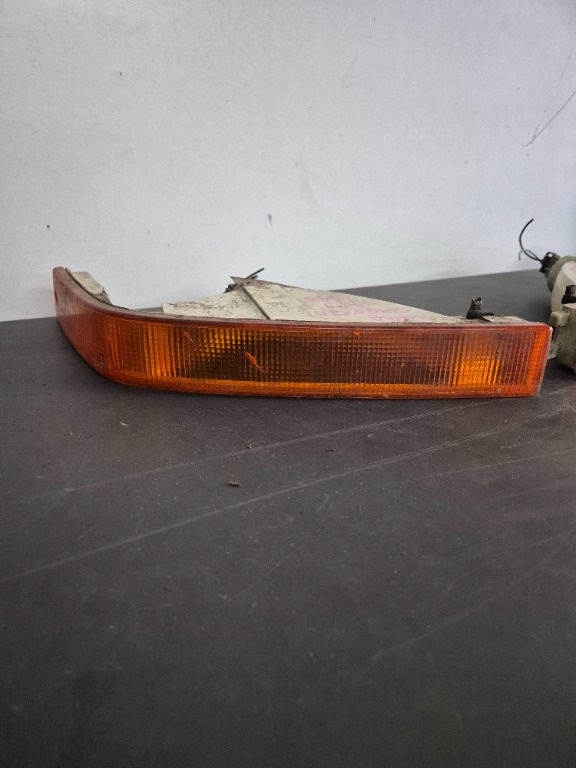 Lampa stanga dreapta Honda Concerto 1989