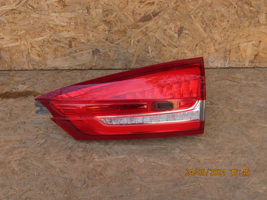 Lampa stanga interior spate Ford Mondeo MK5 facelift an 2019-2021 cod JS7B-13A602-C