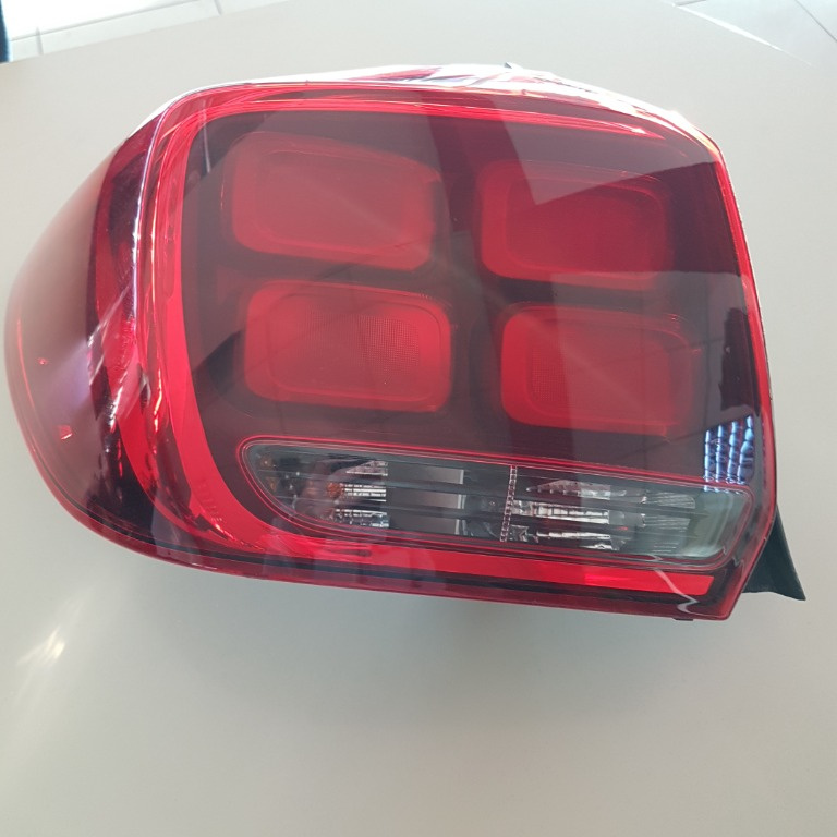 LAMPA STANGA SPATE Dacia Logan MCV 2015 MCV 1.2 B,