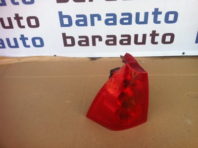 Lampa stanga spate peugeot 307 combi 2003-2008