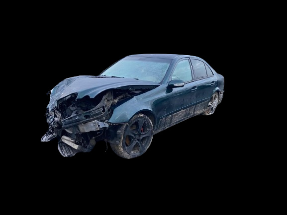Lampa stop aditionala Mercedes-Benz E-Cl