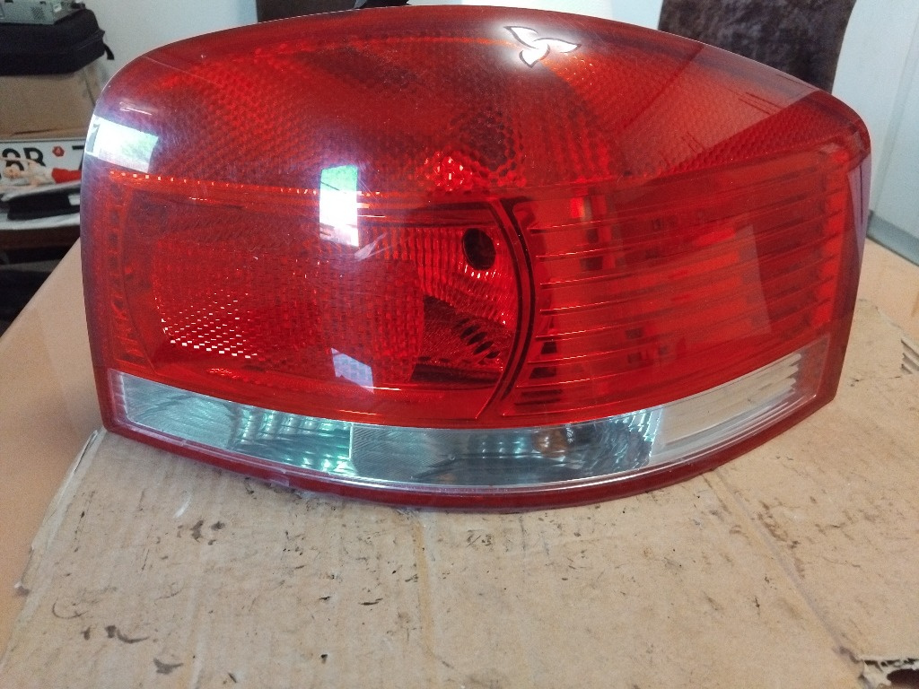 Lampa stop aripa dreapta Audi A3 (8P) Coupe cod pr