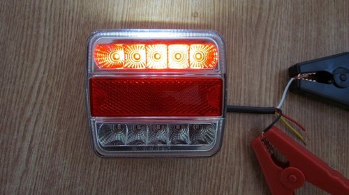 Lampa stop cu LED-uri SMD ART004 12V