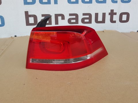 LAMPA Stop dreapta aripa VW Passat B7 Berlina Model 2010-2014 cod 3AE945096C