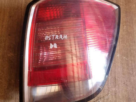 Lampa stop dreapta Opel Astra H Break