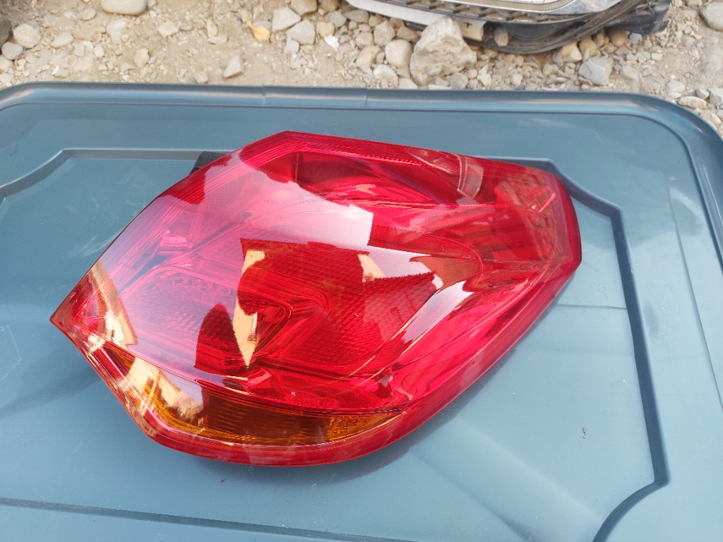 Lampa stop dreapta Opel Astra j Combi