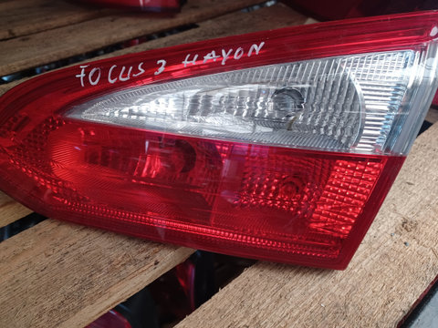 Lampa stop dreapta pe haion Ford Focus 3 [2011 - 2015] wagon 5-usi 1.6 TDCi MT (115 hp)