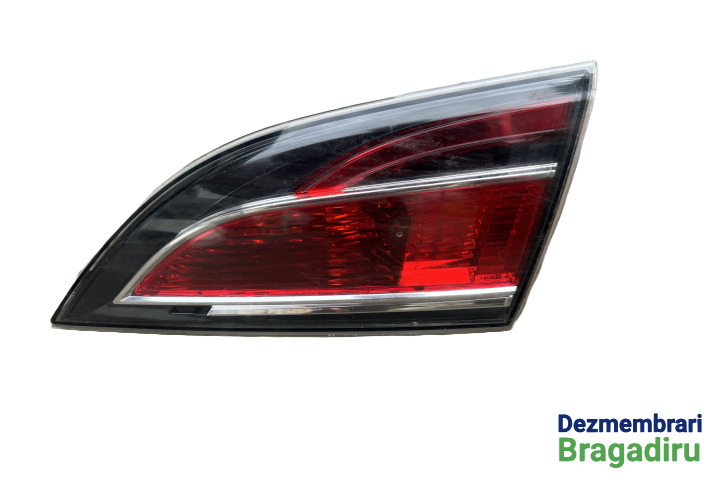 Lampa stop dreapta pe haion Mazda 6 GH [2007 - 2012] wagon