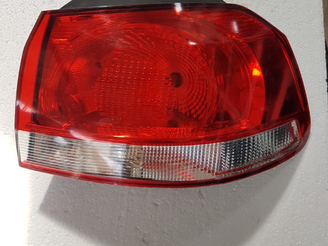 LAMPA STOP DREAPTA VW GOLF VI 5K0945112