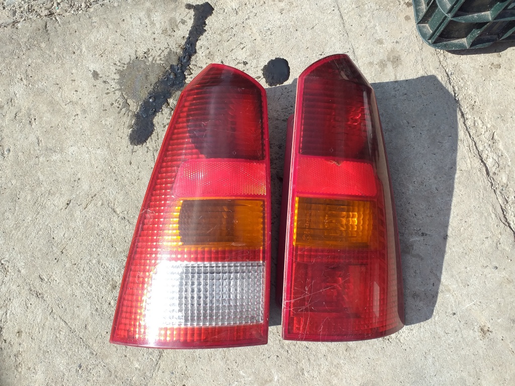 Lampa stop ford focus 1