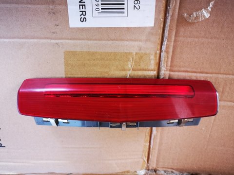 Lampa stop frână haion Opel astra h combi