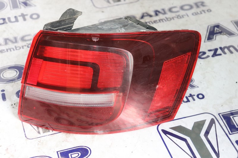 Lampa / stop jetta dreapta aripa spate 2016