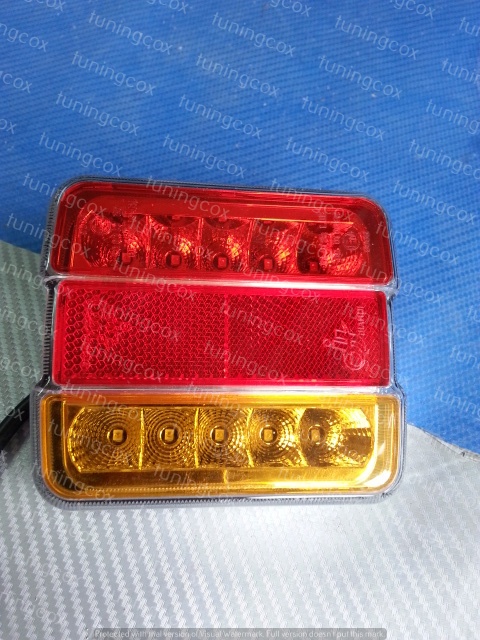 Lampa stop led smd cu 4 functi