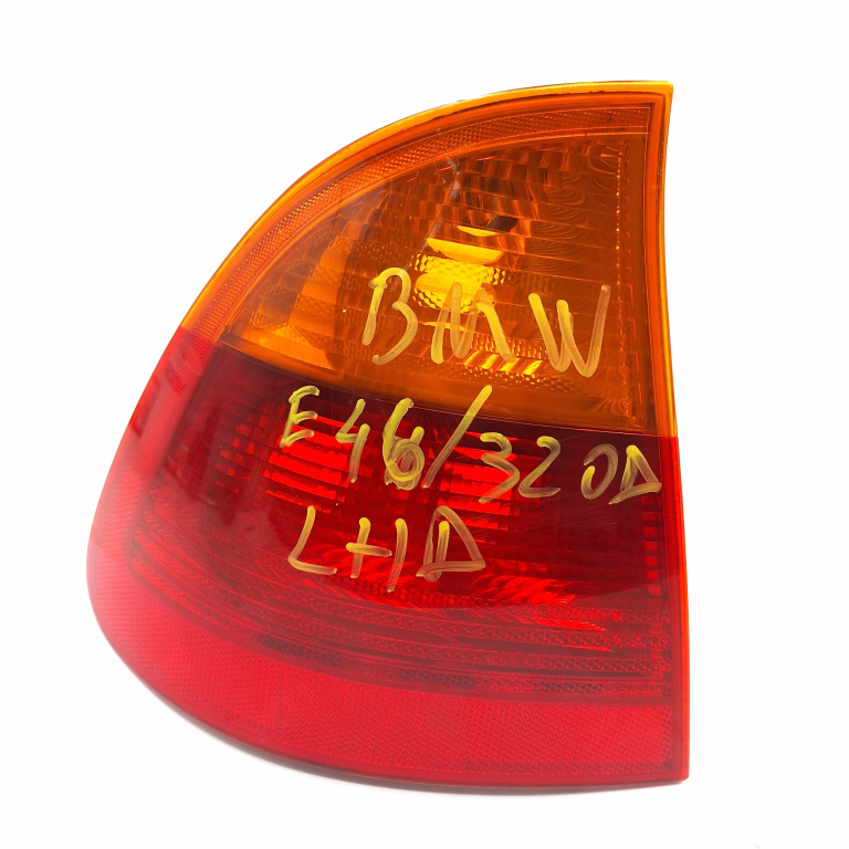 Lampa Stop Spate / Tripla BMW 3 (E46) 1998 - 2007 8368757, 63217165, 63217165879, 6321-7 165 879, 02B3224S, 02 B 3224 S
