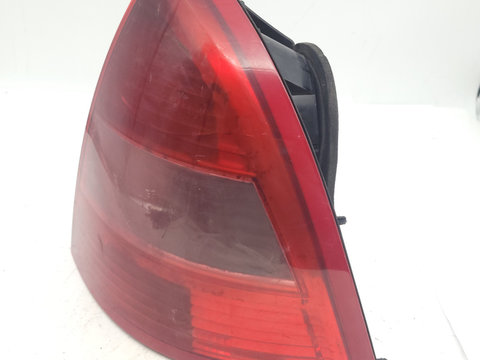 Lampa Stop Spate / Tripla Dreapta Citroen C5 (DC, DE, RC, RE) 2001 - 2008 Motorina 89034070, 89034070X31