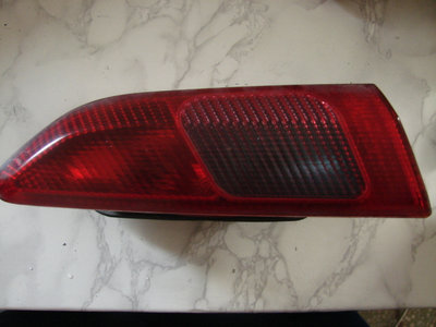 Lampa stop stanga capota portbagaj Alfa Romeo 156 