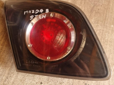 Lampa stop stanga haion Mazda 3
