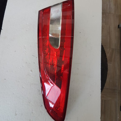 LAMPA STOP STANGA JAGUAR XF 2008 BERLINA 8X2313405